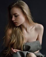 Миниатюра Индивидуалка Александра Вахитовский Фотография 